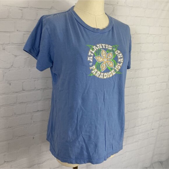 ⭐ 3/$15 Atlantis By Camp David Blue Paradise Island Floral Graphic Tee L - Picture 2 of 7